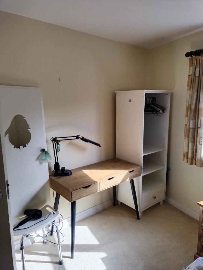 Crescent Apartments Homestay Cork Buitenkant foto